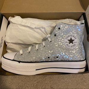 Silver platform converse